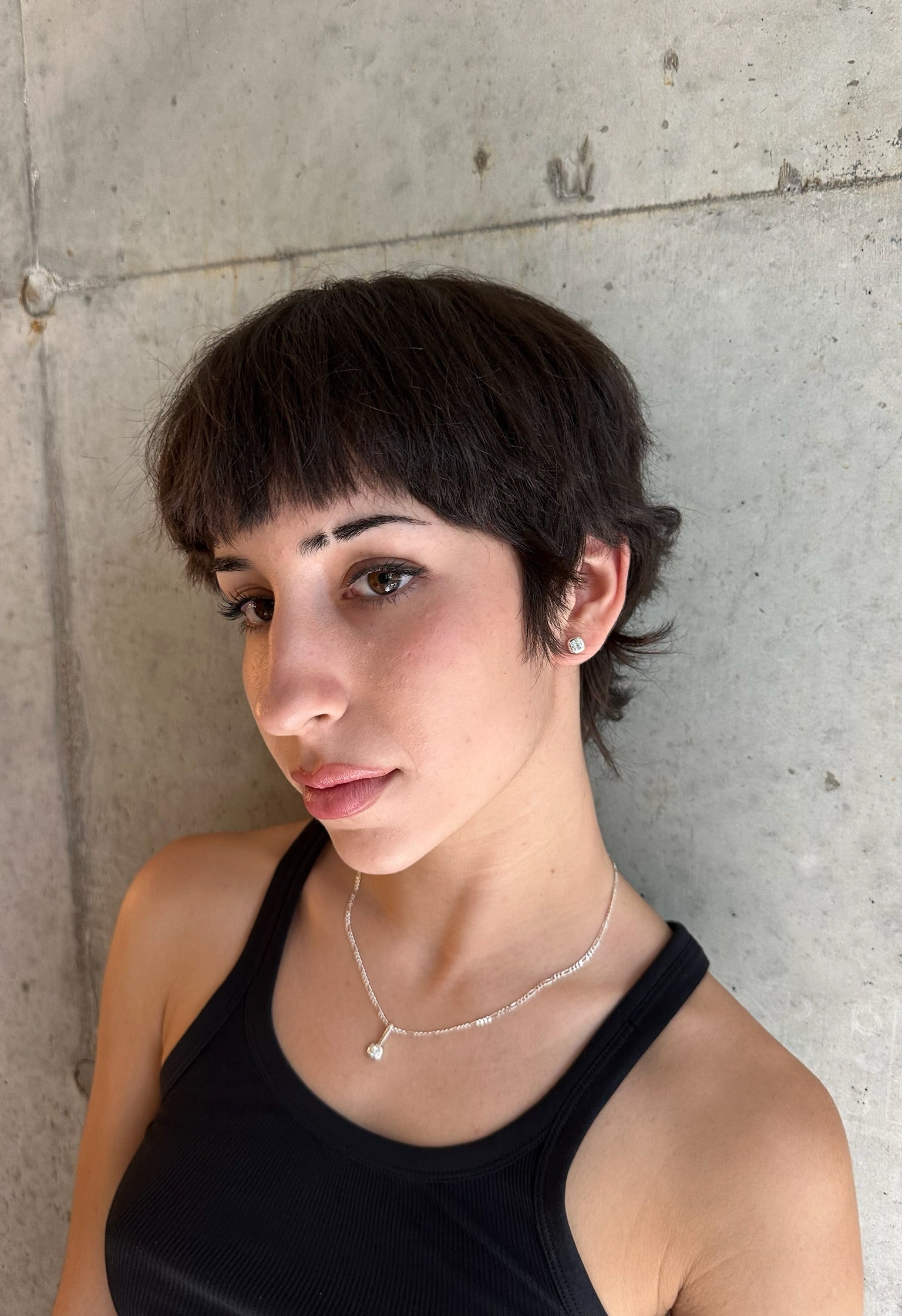 SILVER M ROACH STUDS