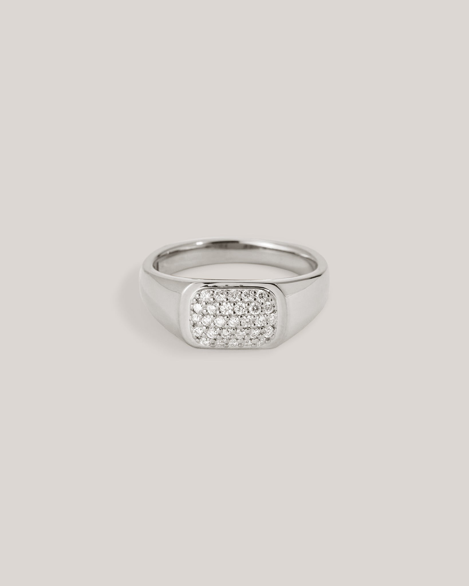 RTS SILVER LOVE ME LOUD & QUIET