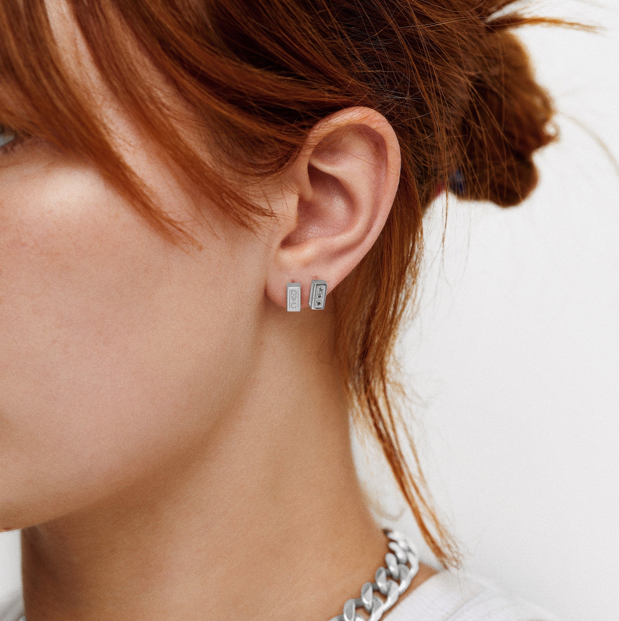 RTS SILVER DIVORCE STUDS