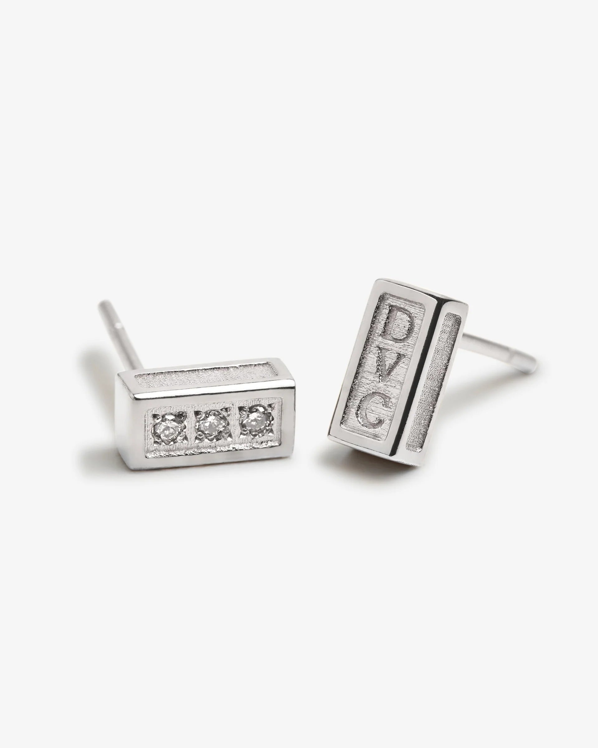 RTS SILVER DIVORCE STUDS