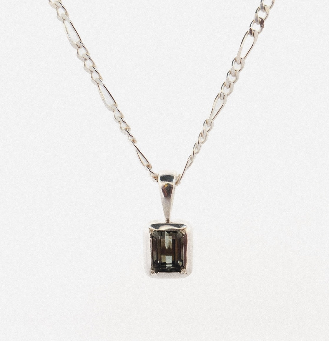 DAWN CHORUS (1.22CT GREY TOURMALINE)