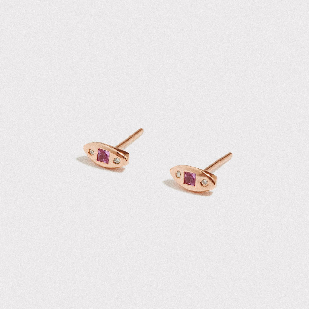 ROSE CUPID DE LOCKE STUDS